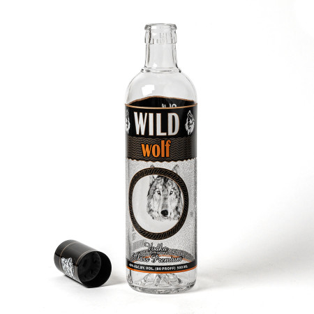 Бутылка сувенирная "Волк" 0,5 литра в Пскове